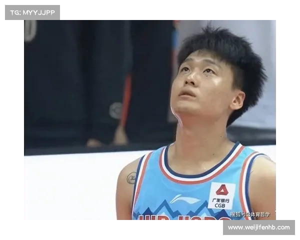赵睿签约北京三年C类合同 王哲林续约上海三年D类顶薪合同